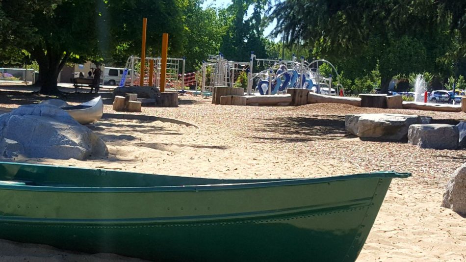 HAWTHORNE PARK MEDFORD, OREGON Southern Oregon Family Magazine